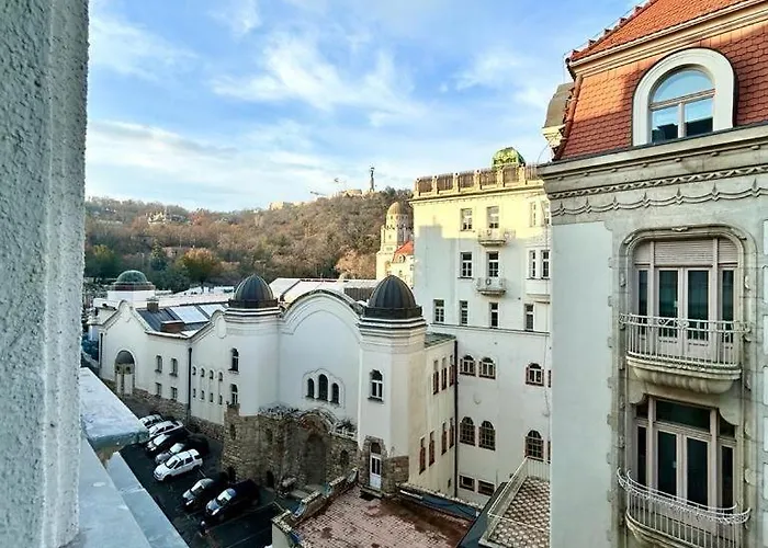 Gellert Danube Panorama *